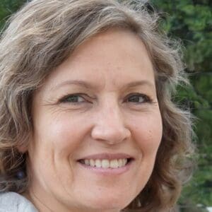 Ελένη Γεωργίου - Συγγραφέας